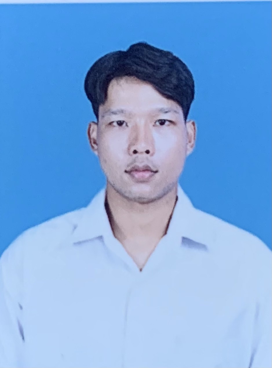 นายธีรนันท์ วินิจฉัย